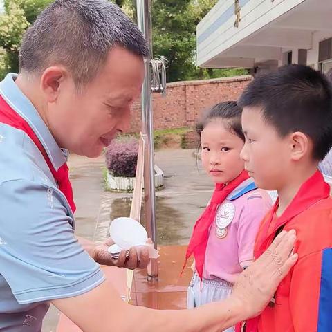 苏桥镇树桥希望小学“防溺水红领巾志愿者”主题争章活动纪实