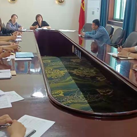 武安宾馆传达学习市委八届六次全会精神