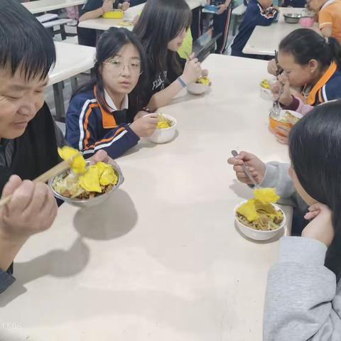 夯实学校食品安全工作，做好学生用餐保障！——御宝山文武学校学生工作纪实！