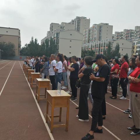 阳光分班 均衡发展——乌海市实验小学成功举行2019年一年级 “阳光分班”活动