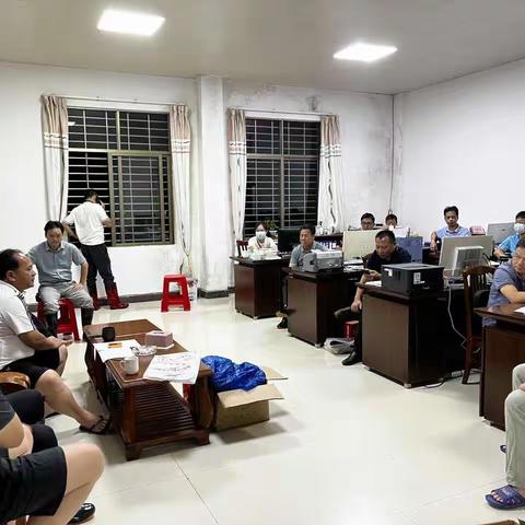 迅速行动！坚守防线！沙琅镇全力防御台风“木兰”