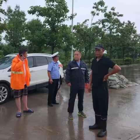 即刻响应，高效处置——任泽城管全力应对暴雨天气