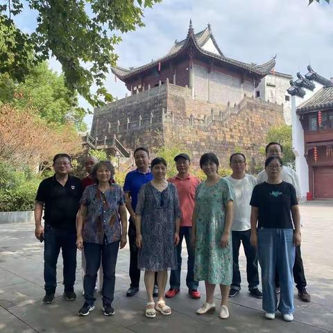 兰溪民建四支部开展调研“天下江南景区”重阳节活动