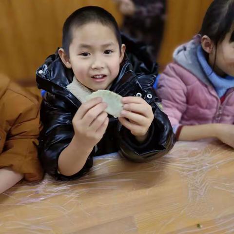 福娃迎新春新年自助大餐主题