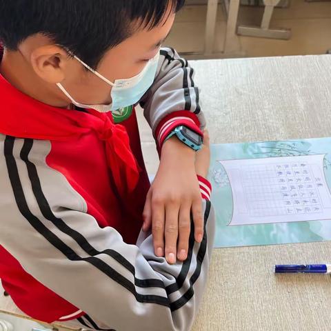 “写好中国字·做好中国人”——半堤镇成庄小学写字比赛活动纪实