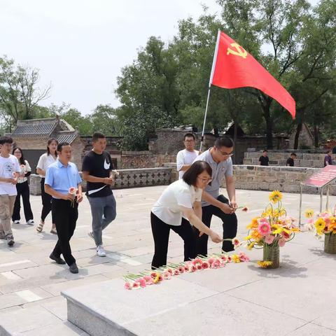 鹤壁产业技术研究院党支部开展“庆七一追寻红色记忆”主题党日活动