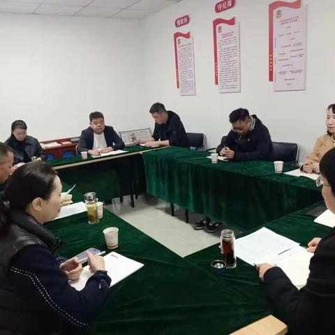 汉滨区政协文史委秦波一行莅临汉滨区政协新闻界别委员工作室指导交流
