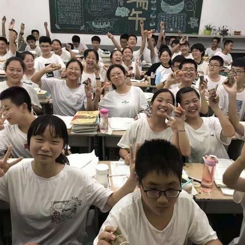 粽叶飘香   情系端午       —— 商城思源实验学校开展“我们的节日· 端午节”系列活动