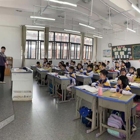 家校合力 赋能成长——始兴县太平镇中心小学2022-2023学年第二学期家长开放日