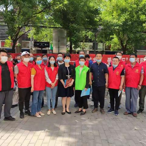 机关党支部与尚平社区党建互联互建志愿者活动