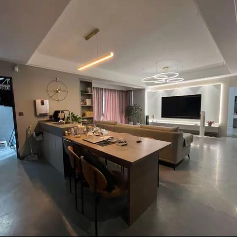 🌟旭辉云樾天境，322横厅产权106中庭，房东精装30多万，高楼层，价格95.8万☎️：628717