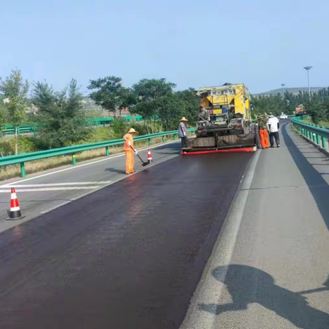 经开区交通运输局 “抓养护、促提升、优路况、迎国检”