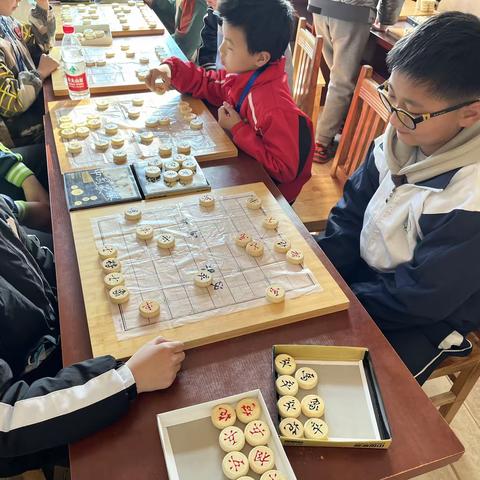 全县中小学生象棋围棋比赛