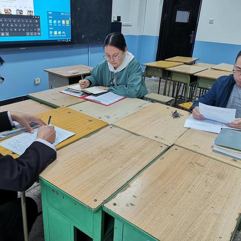 初中化学组联合教研中考复习策略与建议