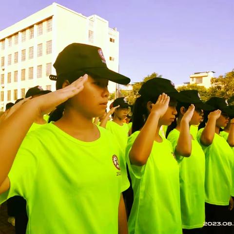 扬帆再起航，建功新时代——武鸣区城厢镇中心学校开学第一周纪实