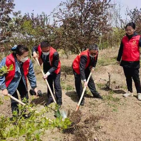 盘锦分行营业部开展五四青年节系列活动