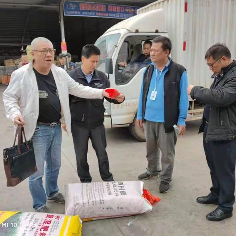 龙华分局加大执法力度，查处一次性不可降解塑料制品