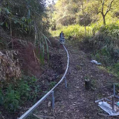 泰宁首条山地运输轨道安装并通过验收