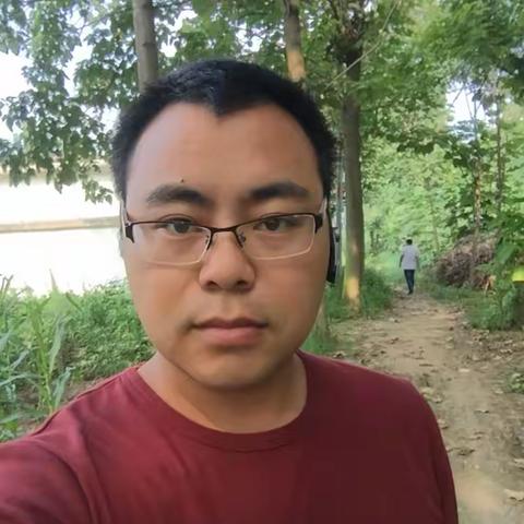 努力到无能为力，拼搏到感动自己！