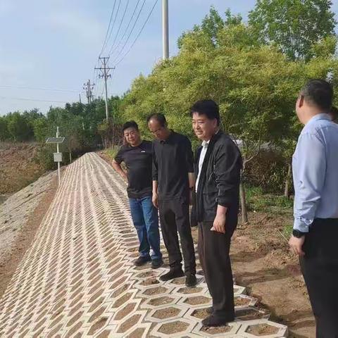 吕香文调研员检查复兴区小水库度汛准备工作和再建水利项目安全生产工作