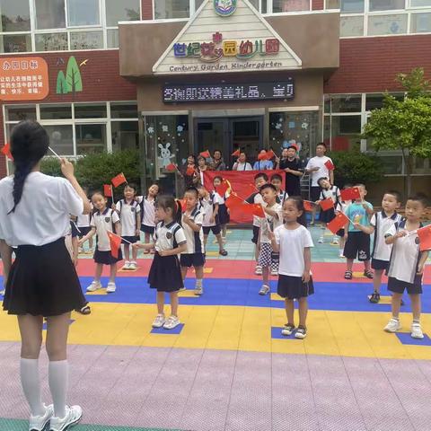 红歌代代传 歌声唱祖国