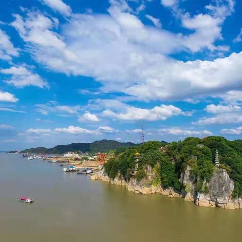 打造石钟山文明景区，优化游客旅游环境