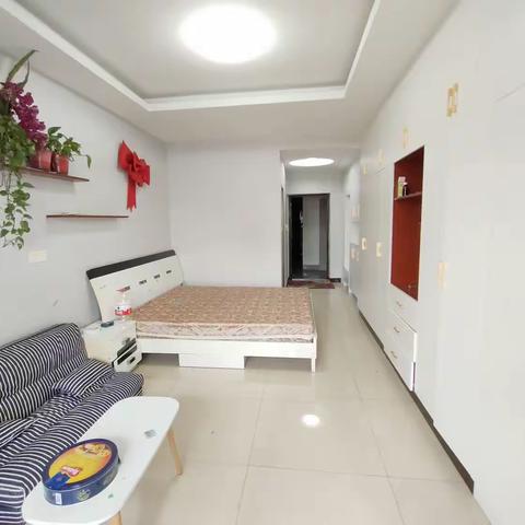 ⭐28.8万老证不包 盖丽旁兴园名宅一期 精装一室一厅一厨一卫 实际约50平 电梯小高层中层  V6717