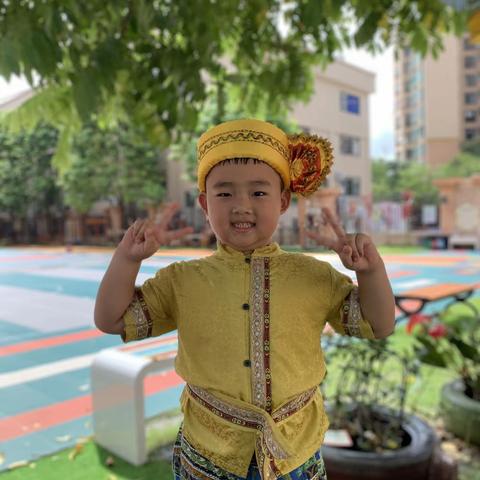 💌成长摇篮 快乐童年——来自香橙班李显宪家长的感谢信🍊