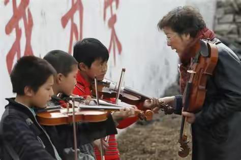 颉庄乡康庄学校——用心聆听马兰花开的声音