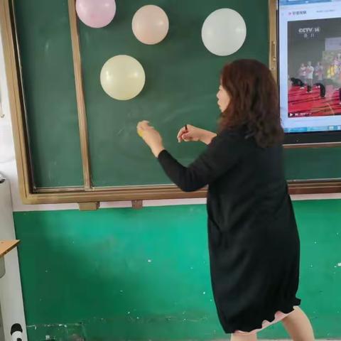 学会感恩    与爱同行——中汪小学小学生十岁成长仪式