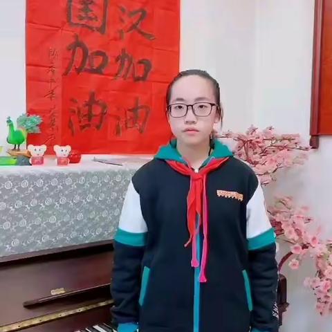 撷秀初级中学七8班中队带领全班同学团结一心，抗击新冠病毒！