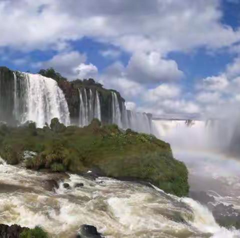 魔鬼咽喉——伊瓜苏瀑布Iguazu Falls