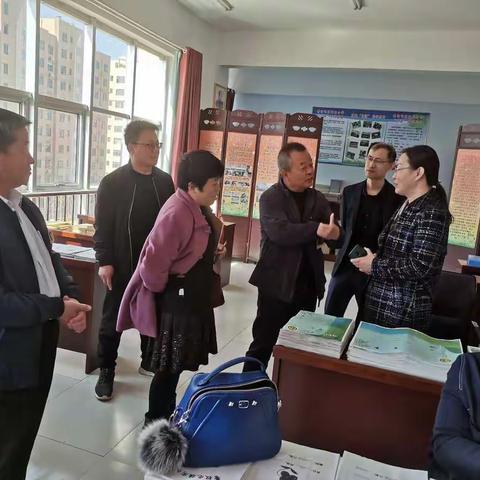 教学视导、倾心交流、促进发展——县教研室到鲁权屯镇实验小学进行视导工作纪实