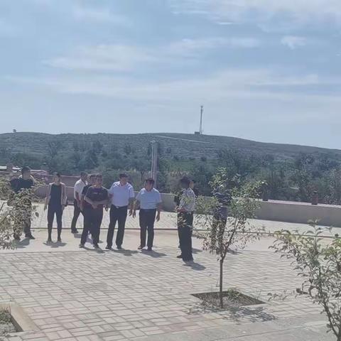 自治区防震减灾工作检查组赴清水河县检查指导地震应急准备工作