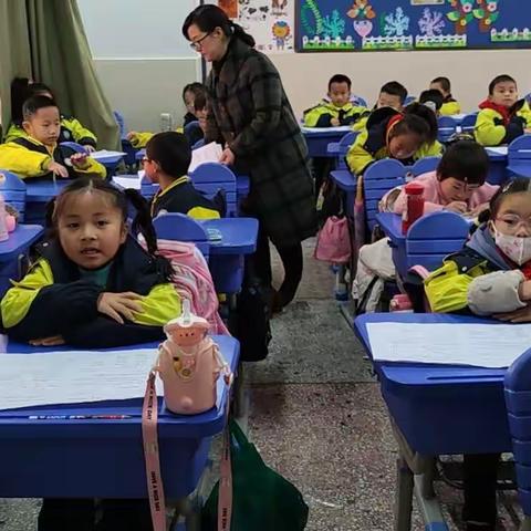 2023年下学期城南小学一年级2211风彩中队期末总结