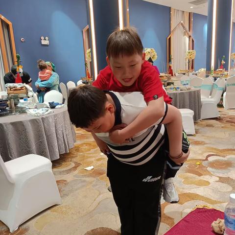 孩子们的生日🎂聚会纪念