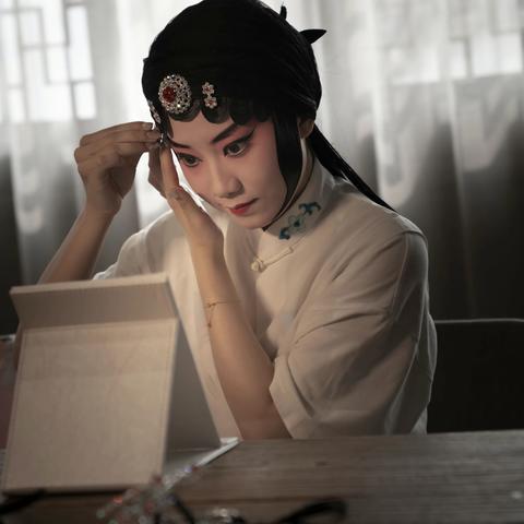 《游园惊梦》