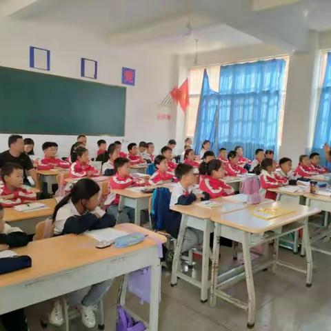 乘教研之风，展数学之美——湖海小学数学组教研活动