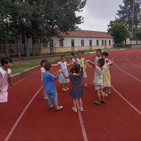 【岞山中心学校小学部】暑期托管，欢乐一“夏”