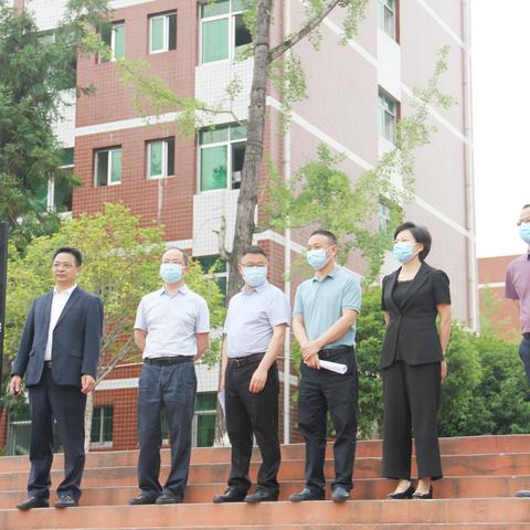 县人大调研文峰初中“双减”政策落实情况