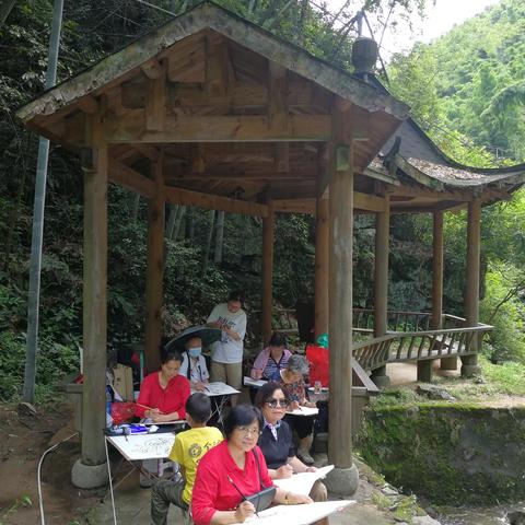 醉在山水间～～建中写生走进梅岭神龙潭