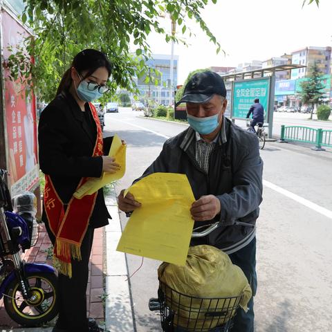 扎兰屯蒙银村镇银行开展 “普及征信知识 共建诚信内蒙古”主题宣传活动