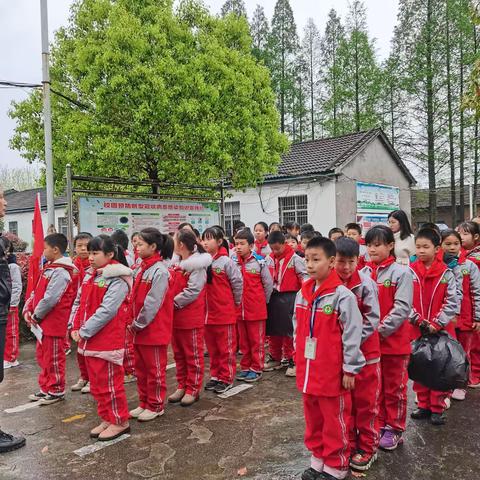 夏场小学“我们的节日•清明”主题教育活动
