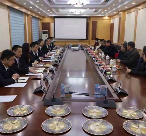 又逢五一节，温暖送不停