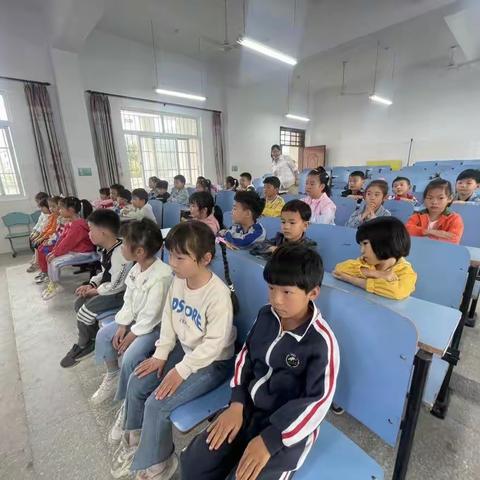 大同中心幼儿园上马分园幼小衔接“走进小学”