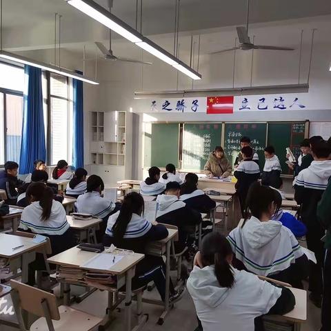 埋首前进，只为抬头能看见梦中最向往的地方———八四班11月概览