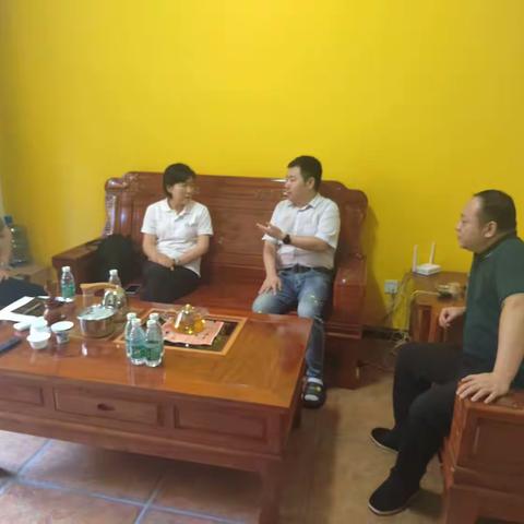 市政协副主席包焱一行深入海南涟钢供应链有限公司调研