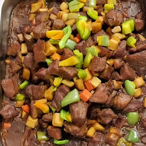 青岛中学东餐厅3月14午餐