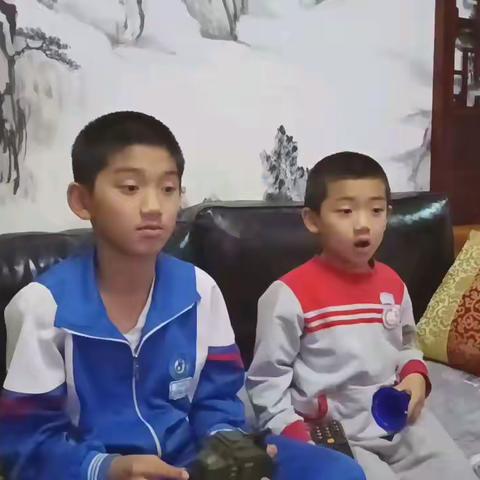 小学生活是什么样的？