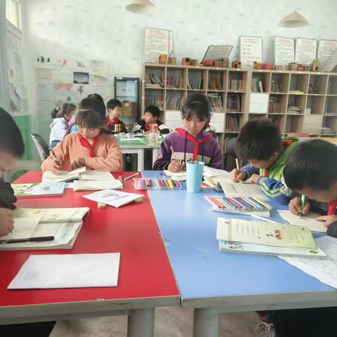 后川小学萌萌小行之家数学课——思维导图